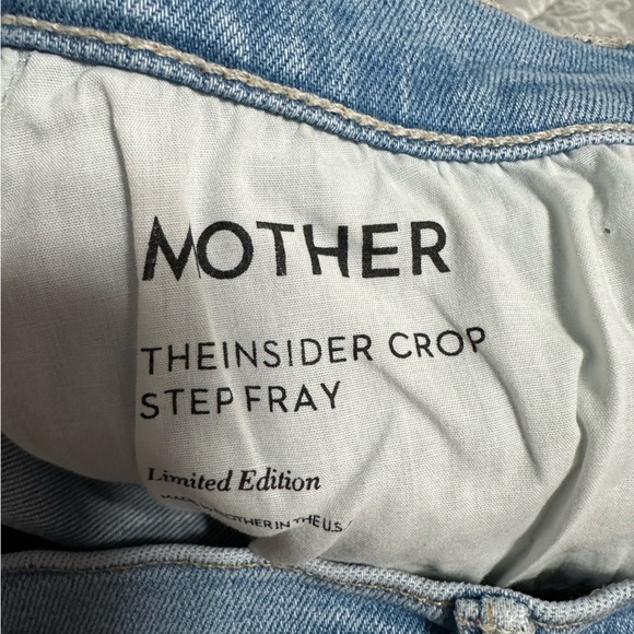 MOTHER The Insider Crop Step Fray Jeans, Size 33 (v) - Picture 8 of 13
